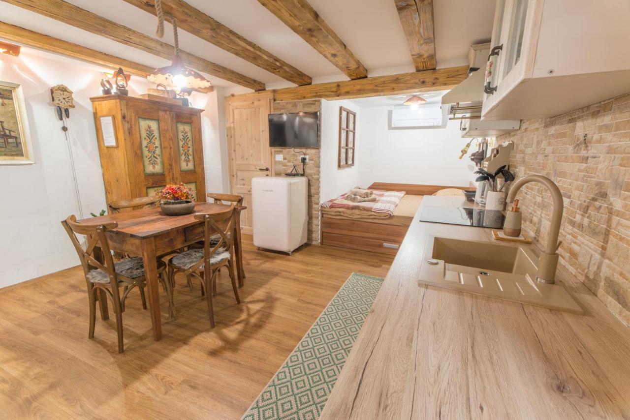 Rustic Apartment Petra Soča Εξωτερικό φωτογραφία