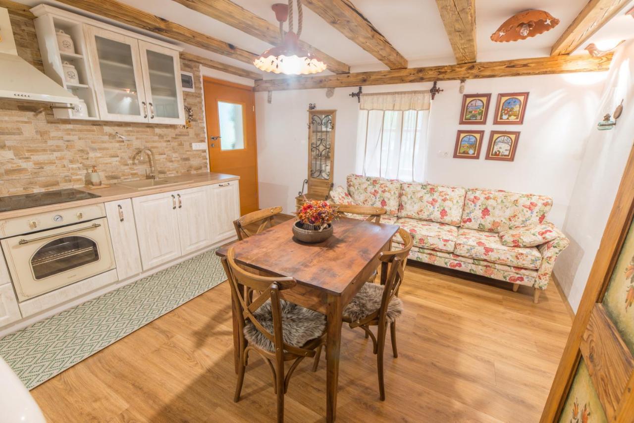 Rustic Apartment Petra Soča Εξωτερικό φωτογραφία